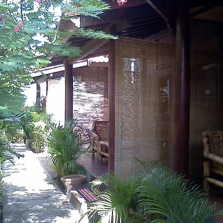 Alexyane Paradise Bungalow Gili Trawangan Buitenkant foto