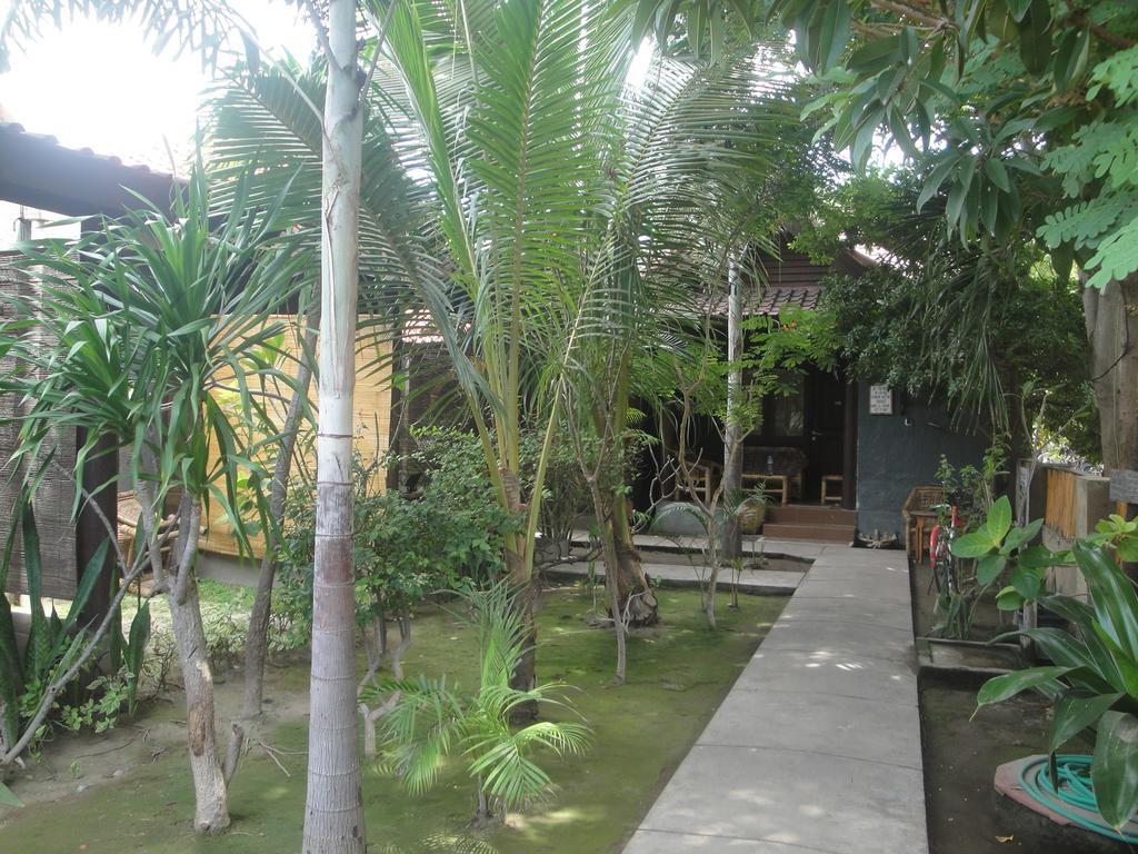 Alexyane Paradise Bungalow Gili Trawangan Buitenkant foto