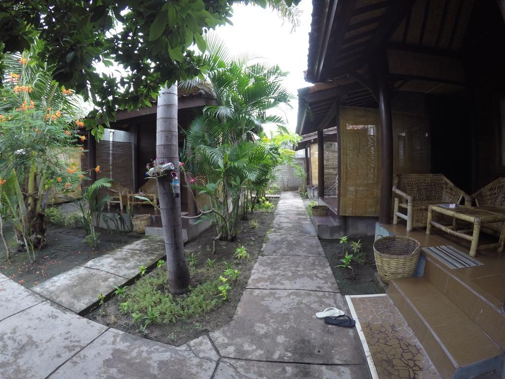 Alexyane Paradise Bungalow Gili Trawangan Buitenkant foto