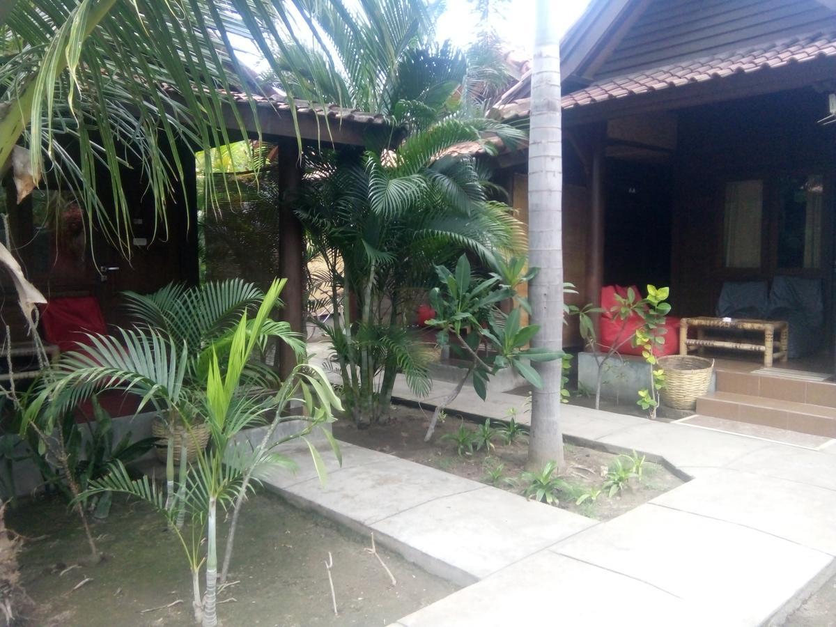 Alexyane Paradise Bungalow Gili Trawangan Buitenkant foto