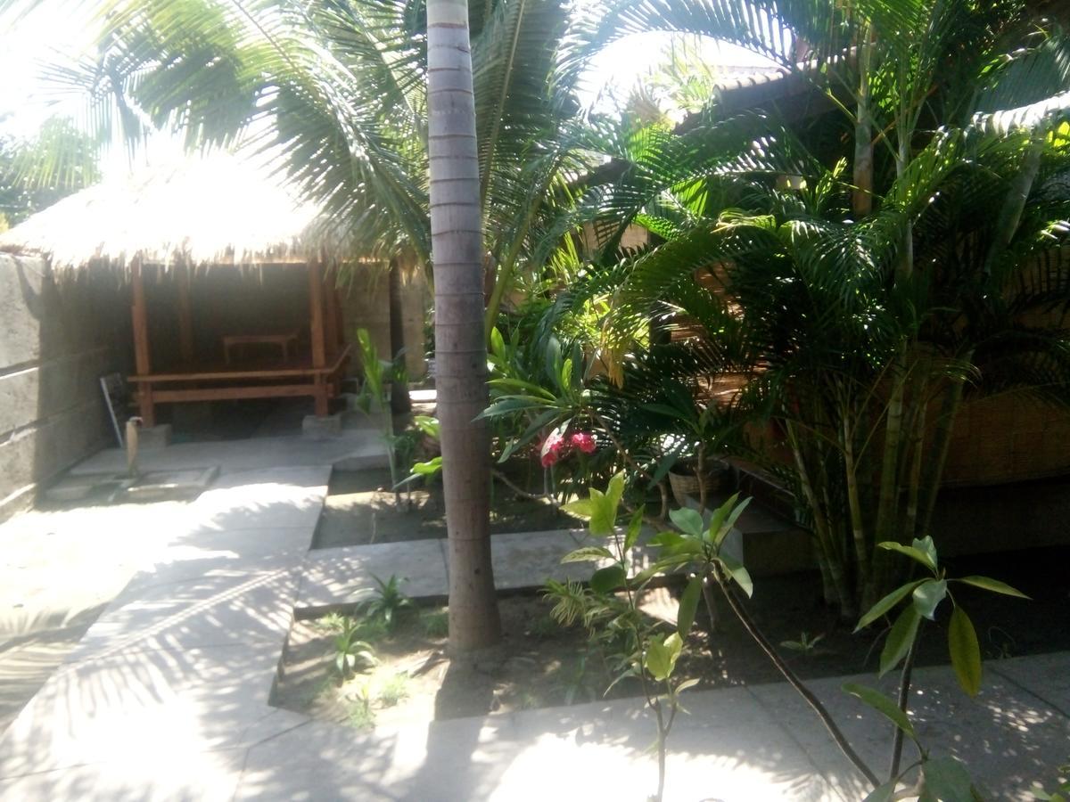 Alexyane Paradise Bungalow Gili Trawangan Buitenkant foto