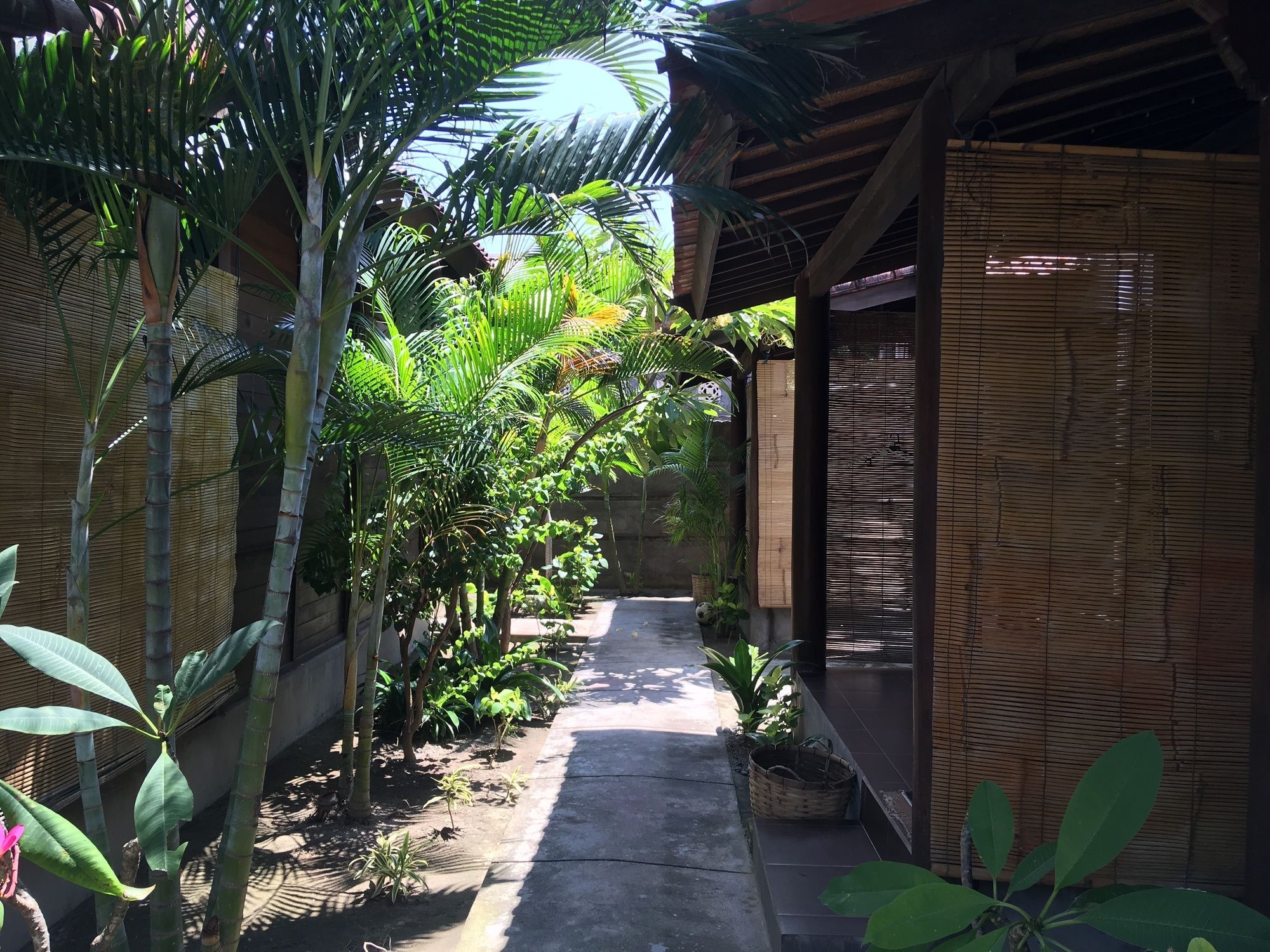 Alexyane Paradise Bungalow Gili Trawangan Buitenkant foto